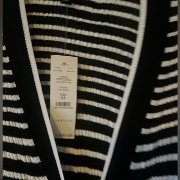 WHBM cardigan XS - Picture 7 of 9